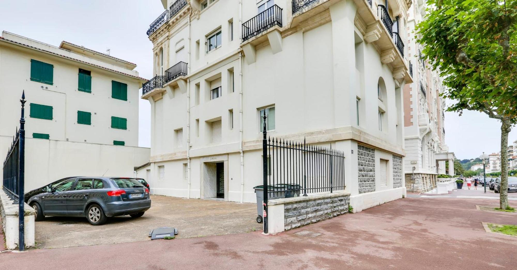 Apartment Duplex Chroma - Welkeys *